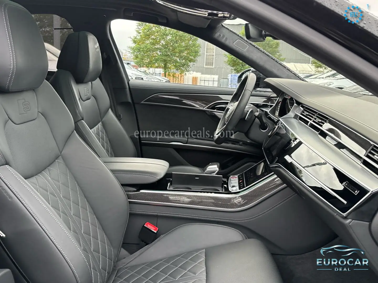 Audi S8