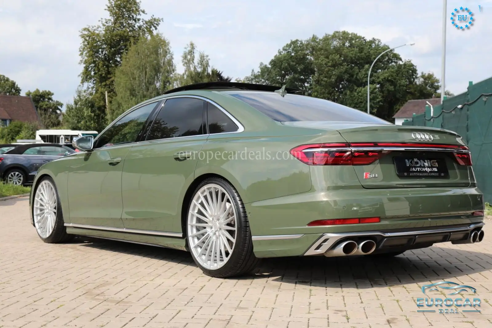 Audi S8