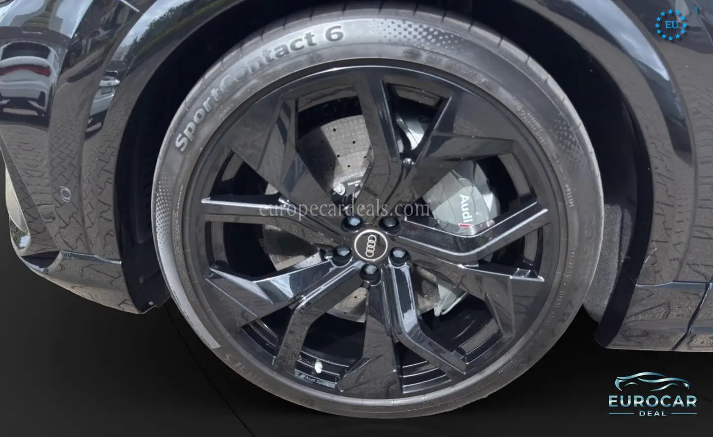 Audi RSQ8