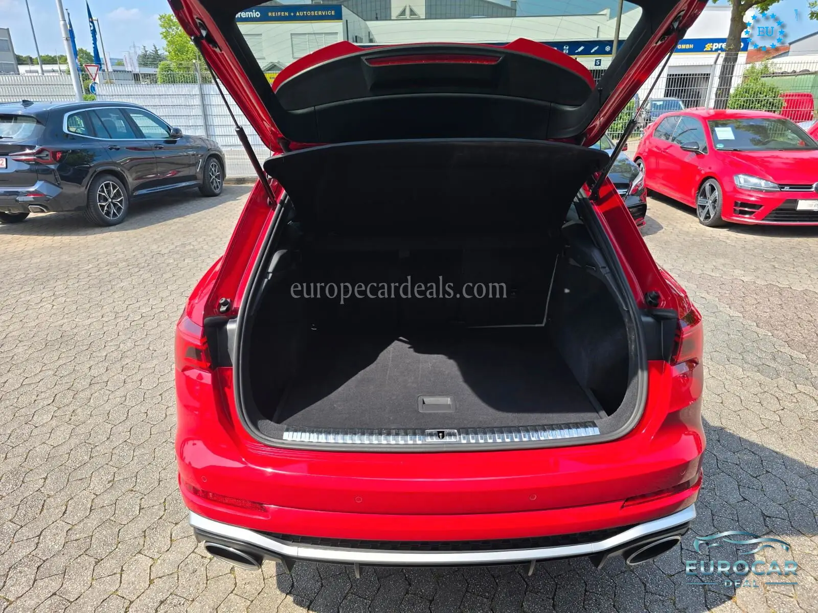 Audi RSQ3