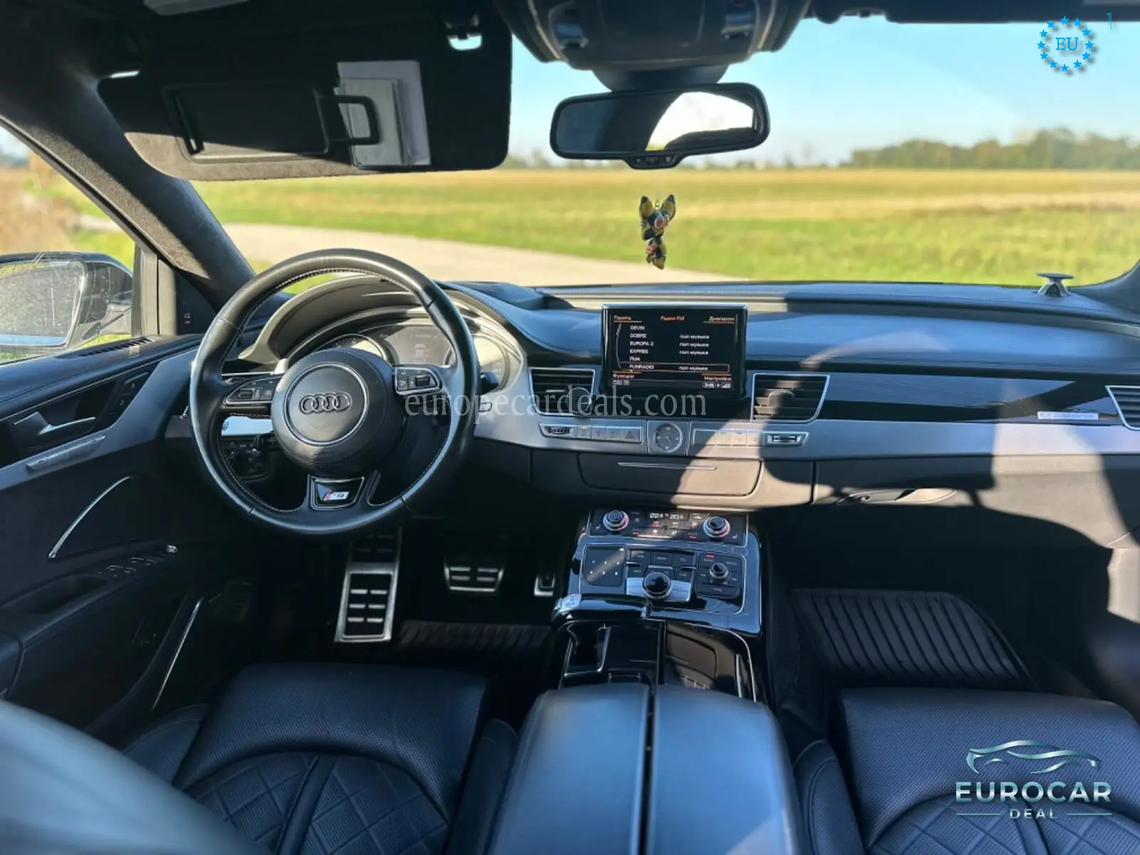 Audi S8