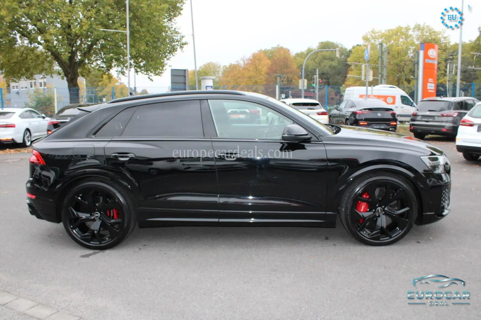 Audi RSQ8
