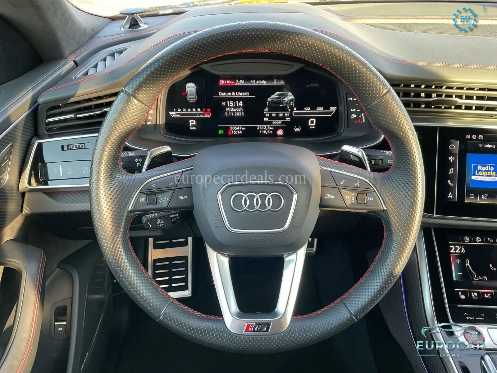 Audi RSQ8