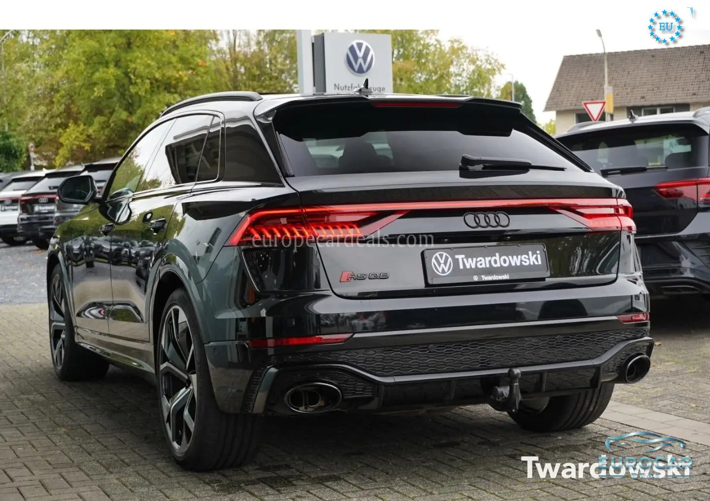 Audi RSQ8