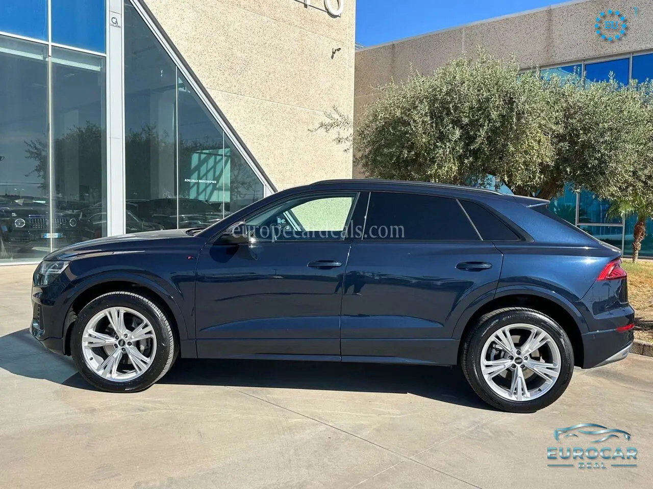 Audi Q8