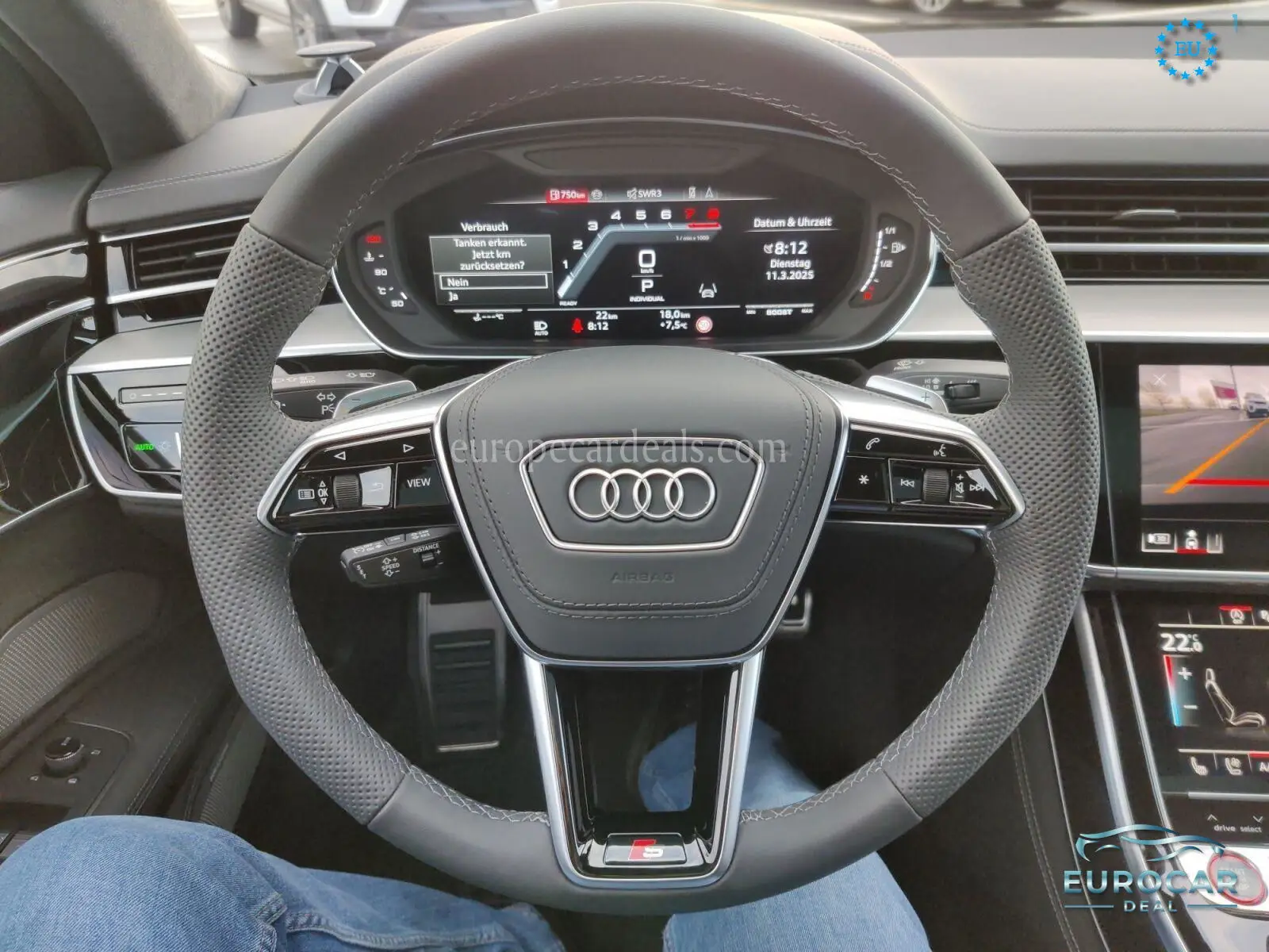 Audi S8