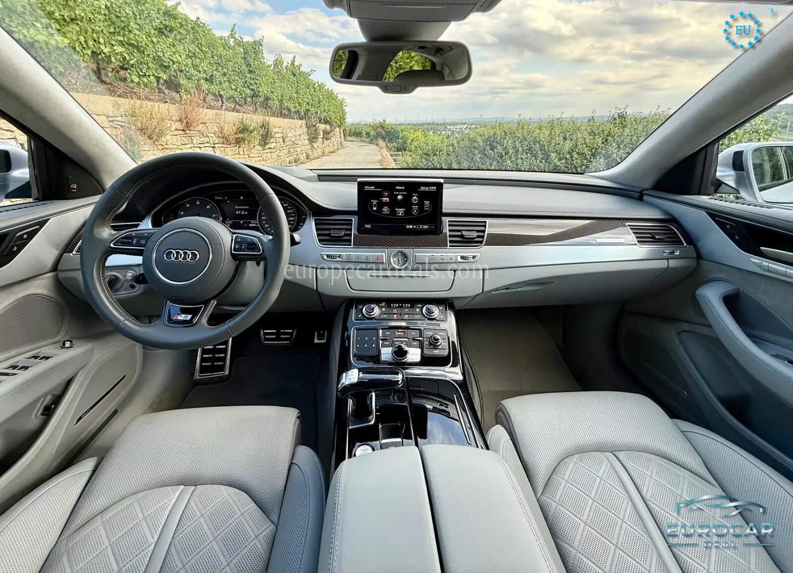 Audi S8