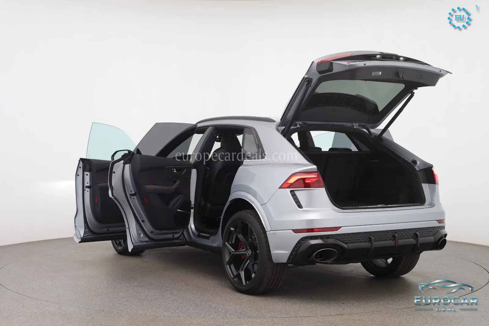 Audi RSQ8