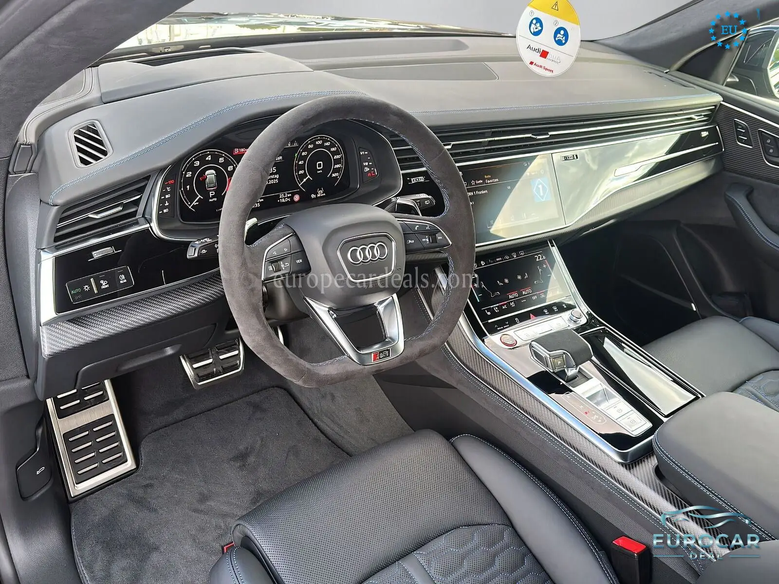 Audi RSQ8