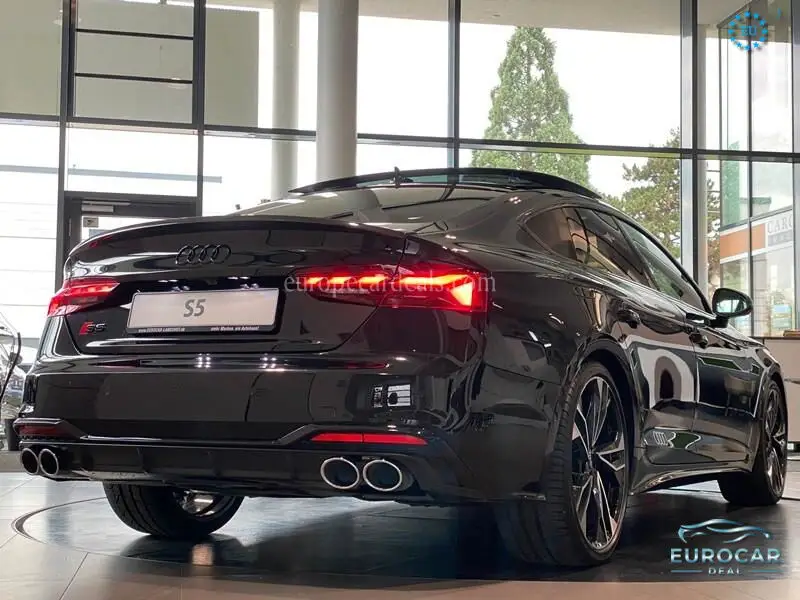 Audi S5