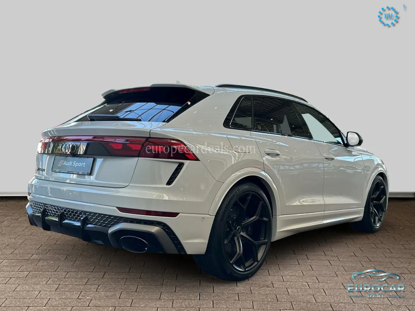 Audi RSQ8
