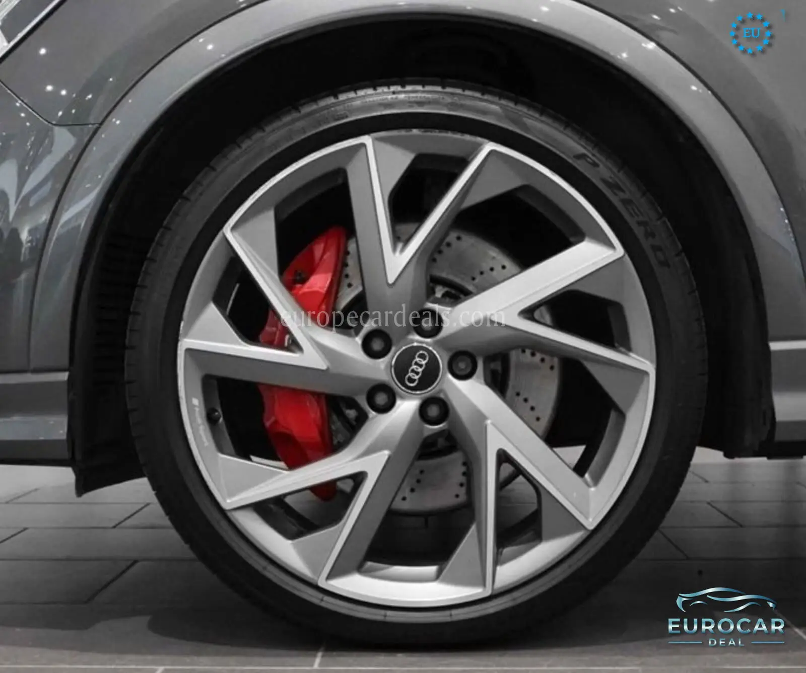Audi RSQ3