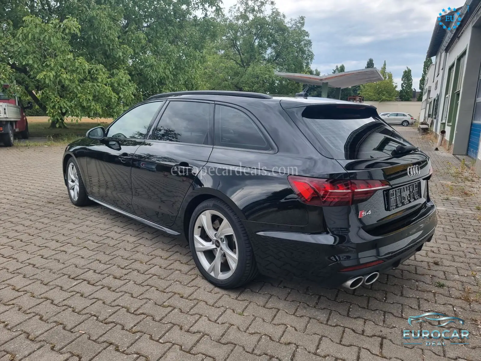 Audi S4
