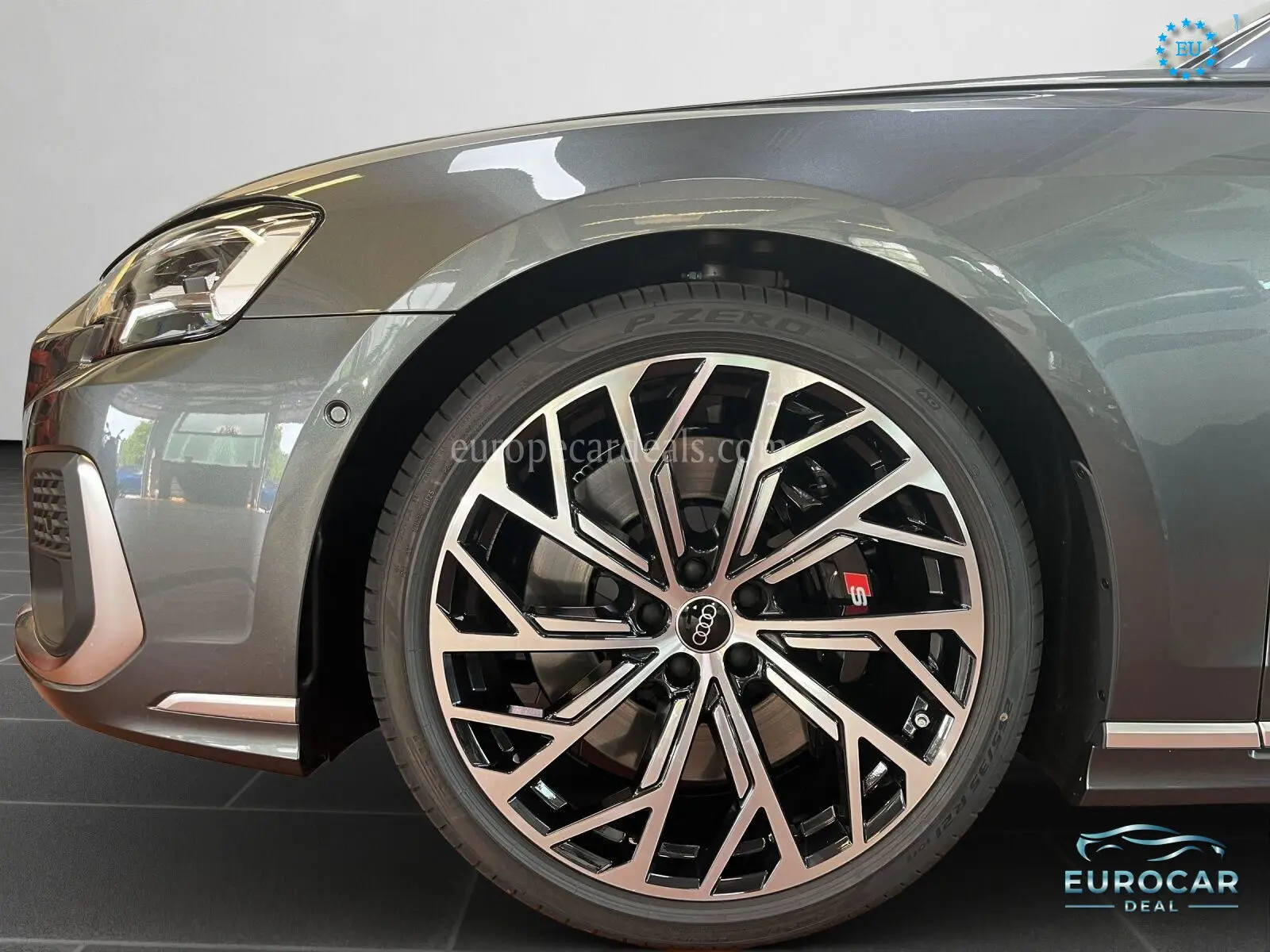 Audi S8