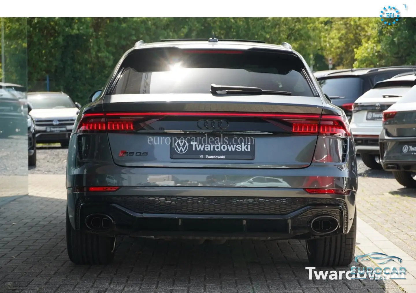 Audi RSQ8