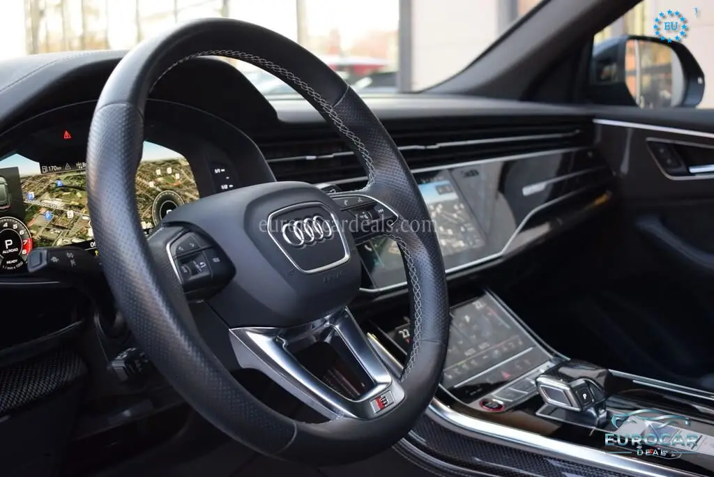 Audi SQ8