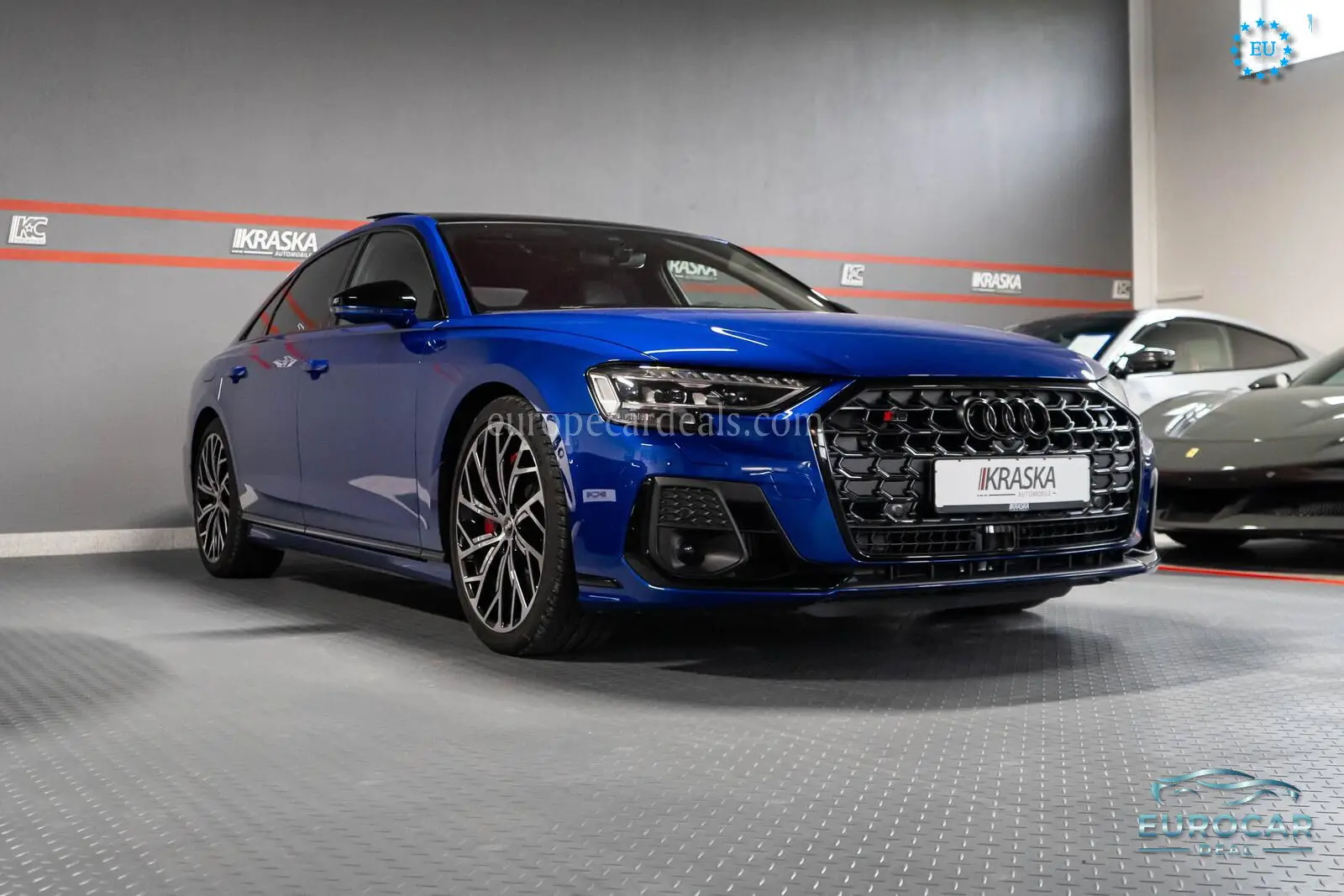 Audi S8