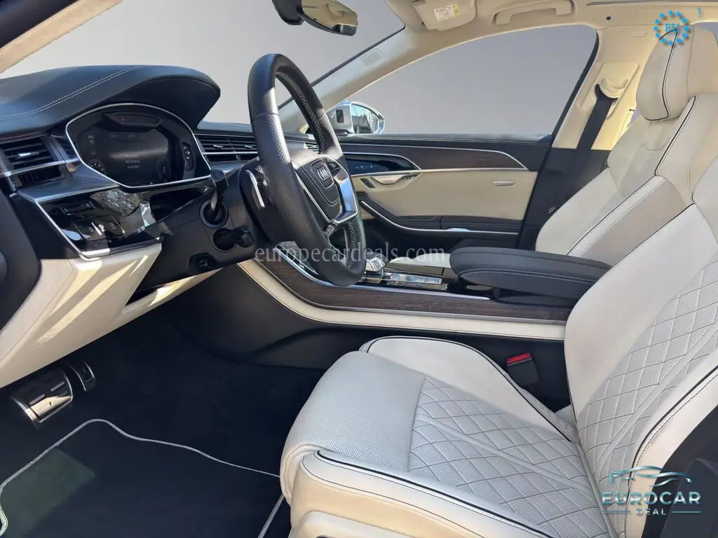 Audi S8