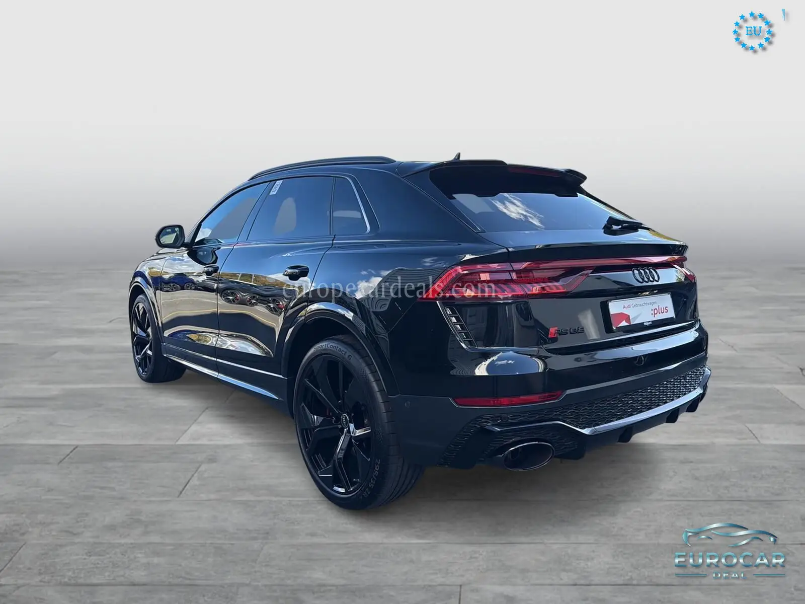 Audi RSQ8