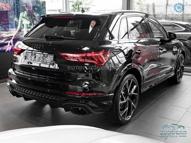 Audi RSQ3