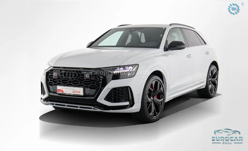 Audi RSQ8