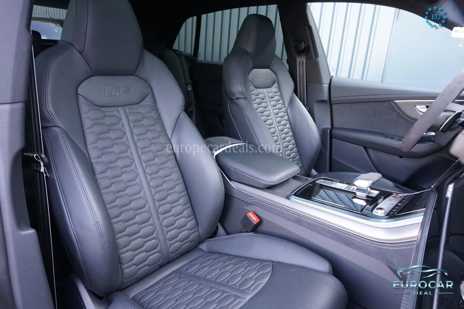 Audi RSQ8