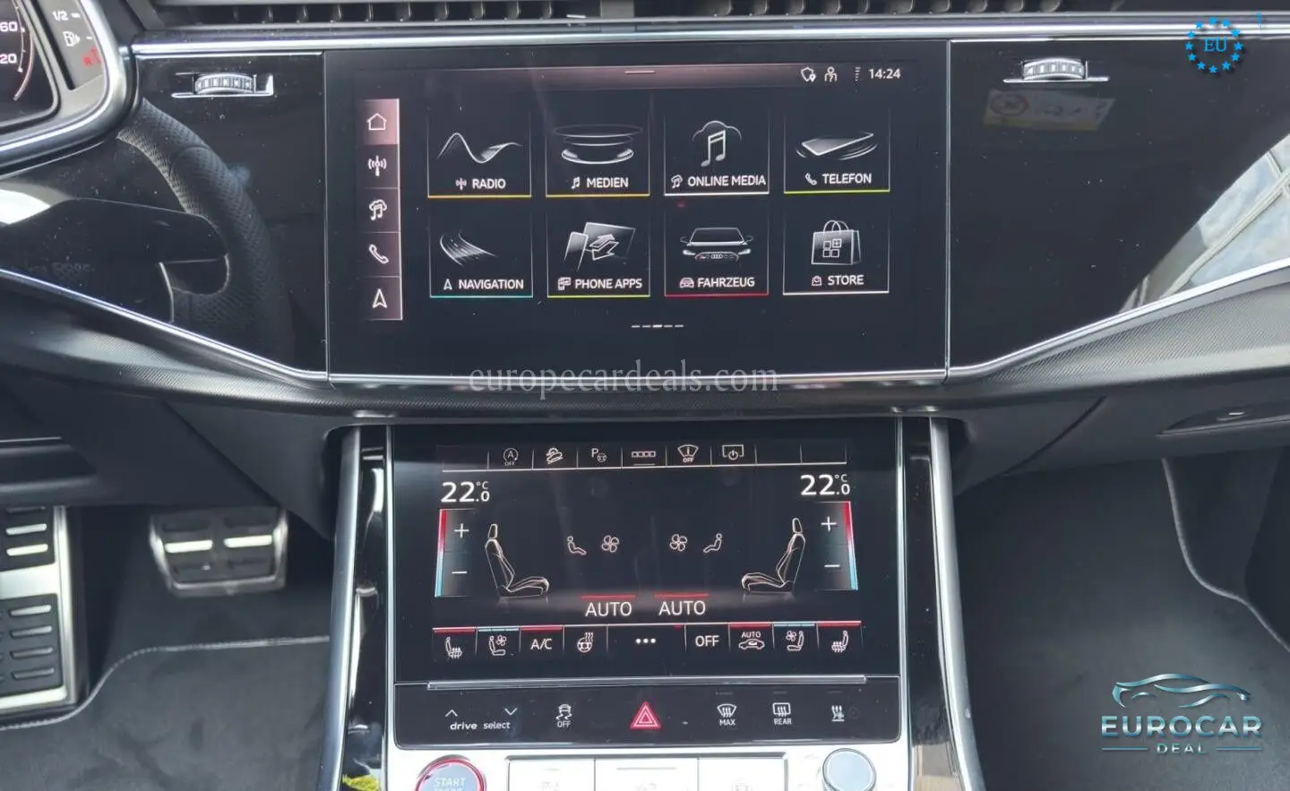 Audi RSQ8