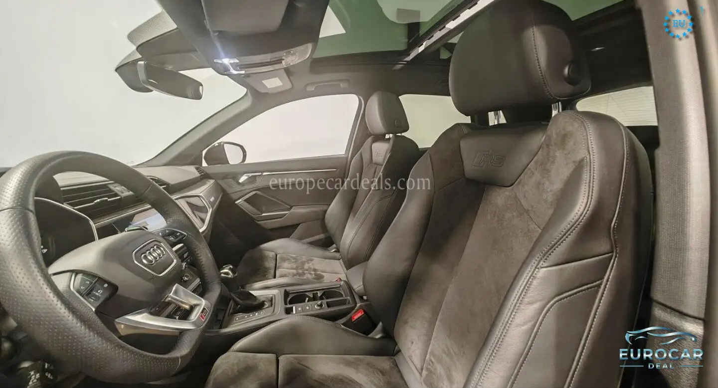 Audi RSQ3