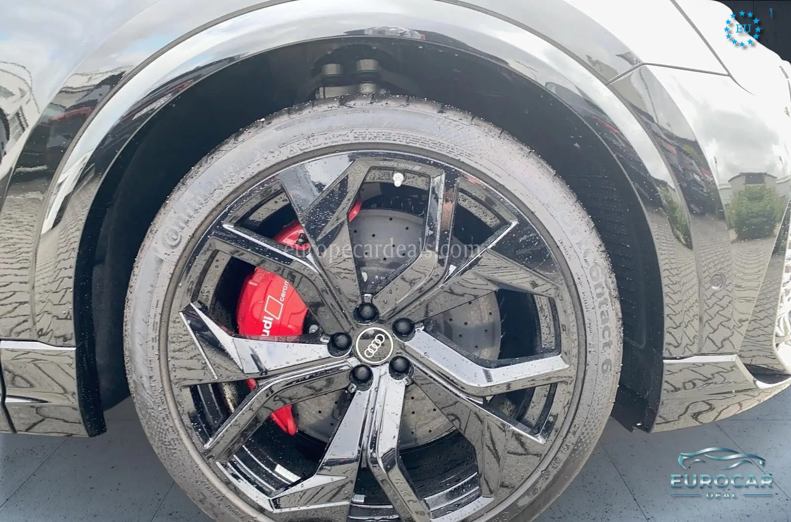 Audi RSQ8