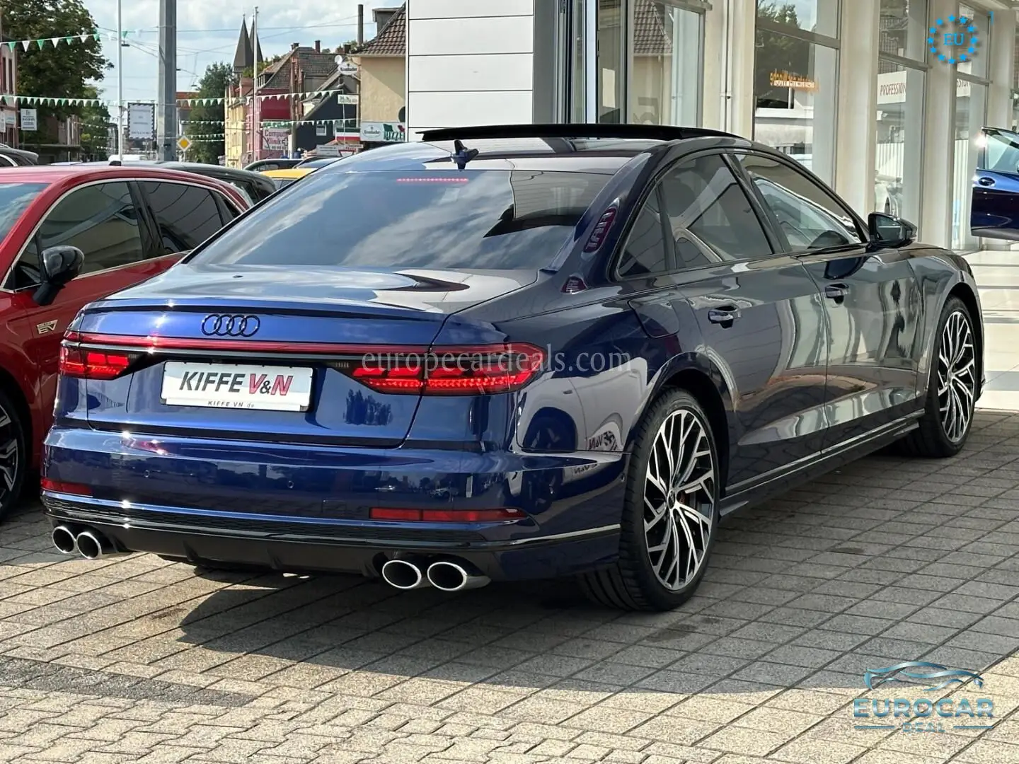 Audi S8