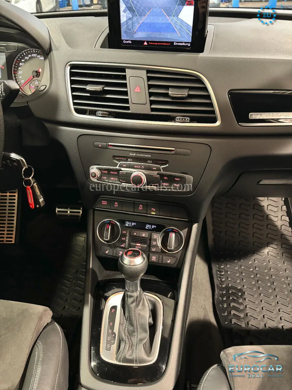 Audi RSQ3