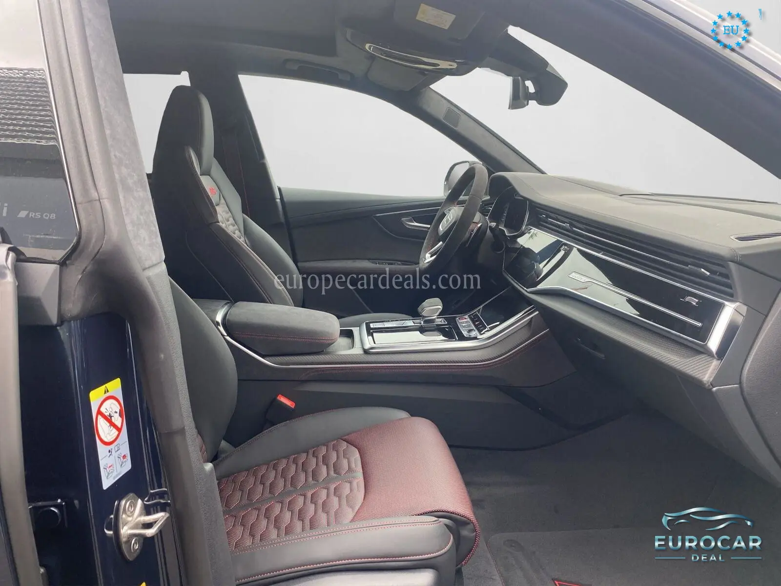 Audi RSQ8