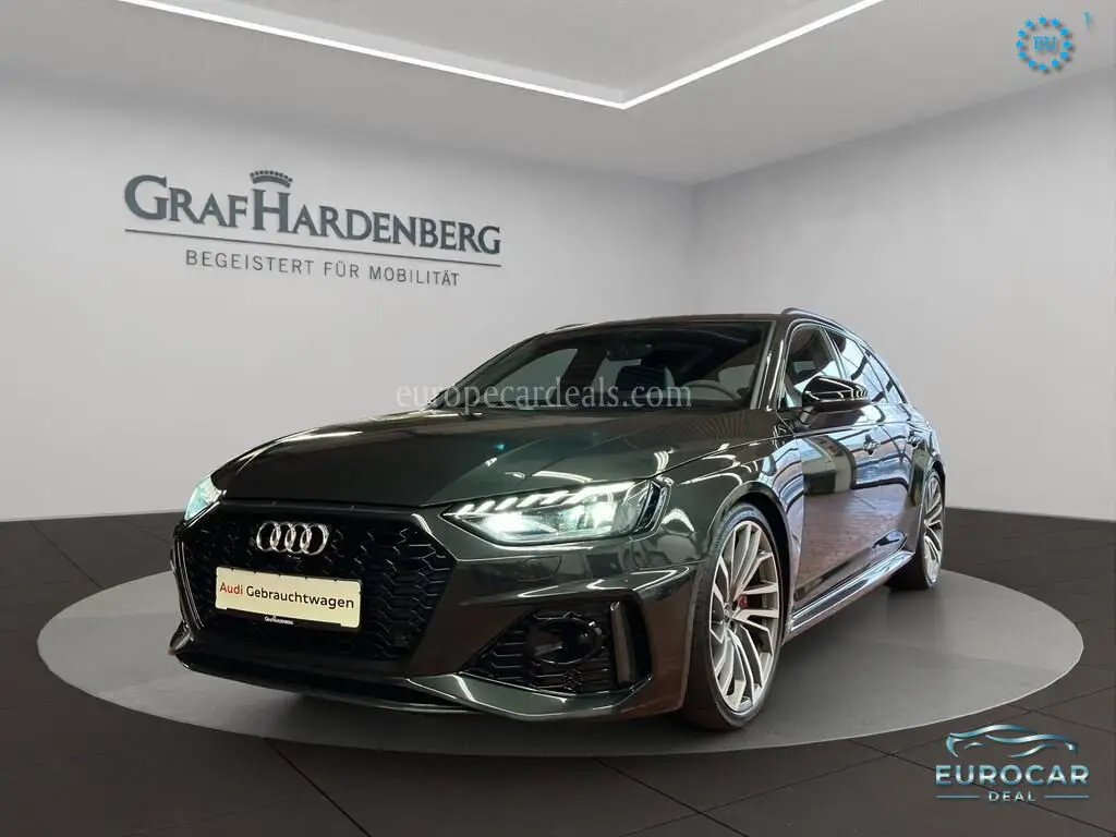 Audi RS4