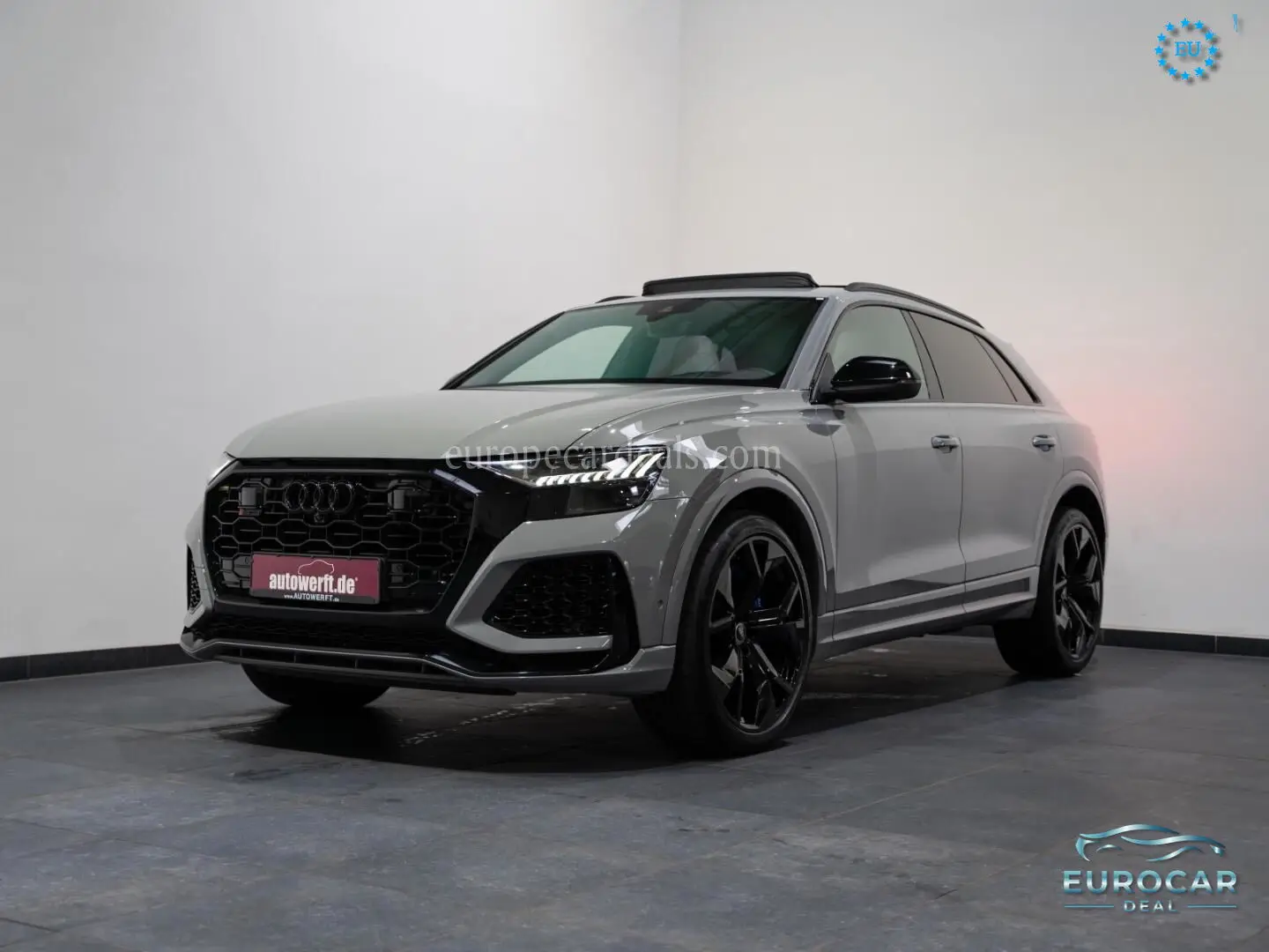 Audi RSQ8