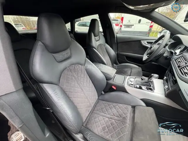 Audi S7