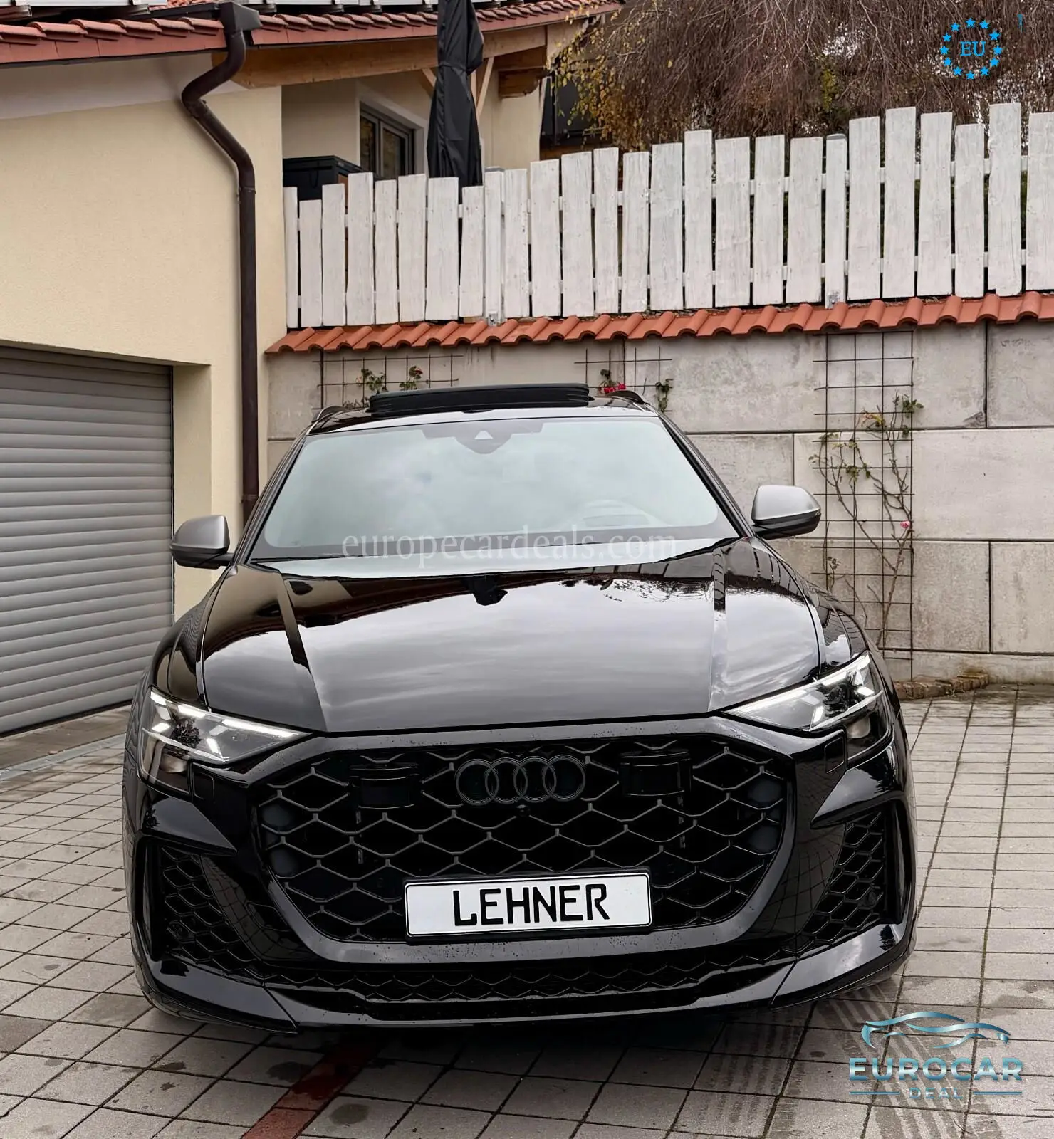 Audi RSQ8