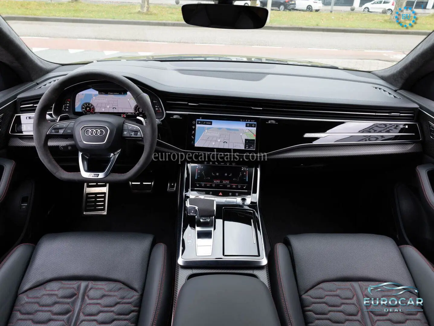 Audi RSQ8