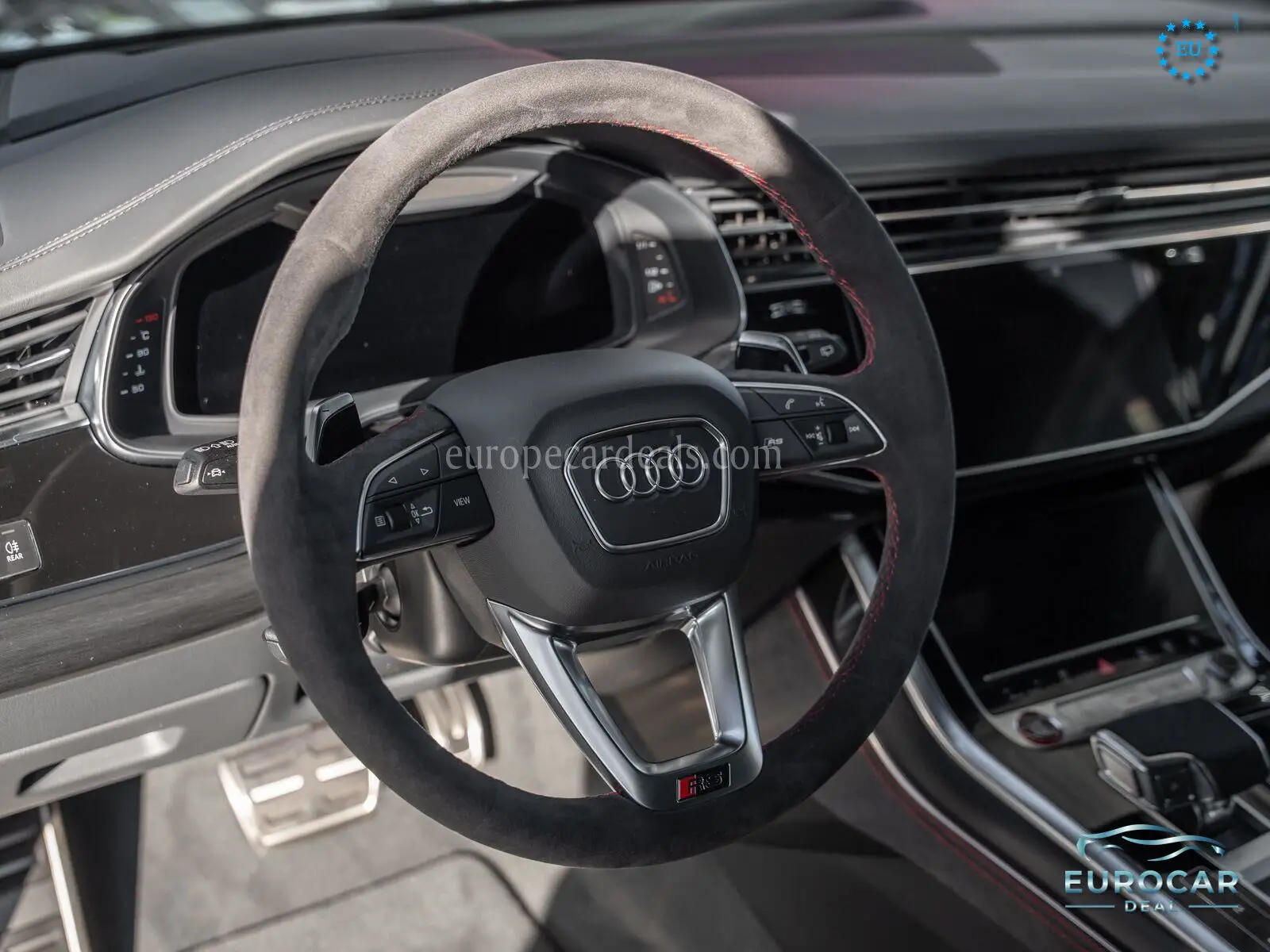 Audi RSQ8