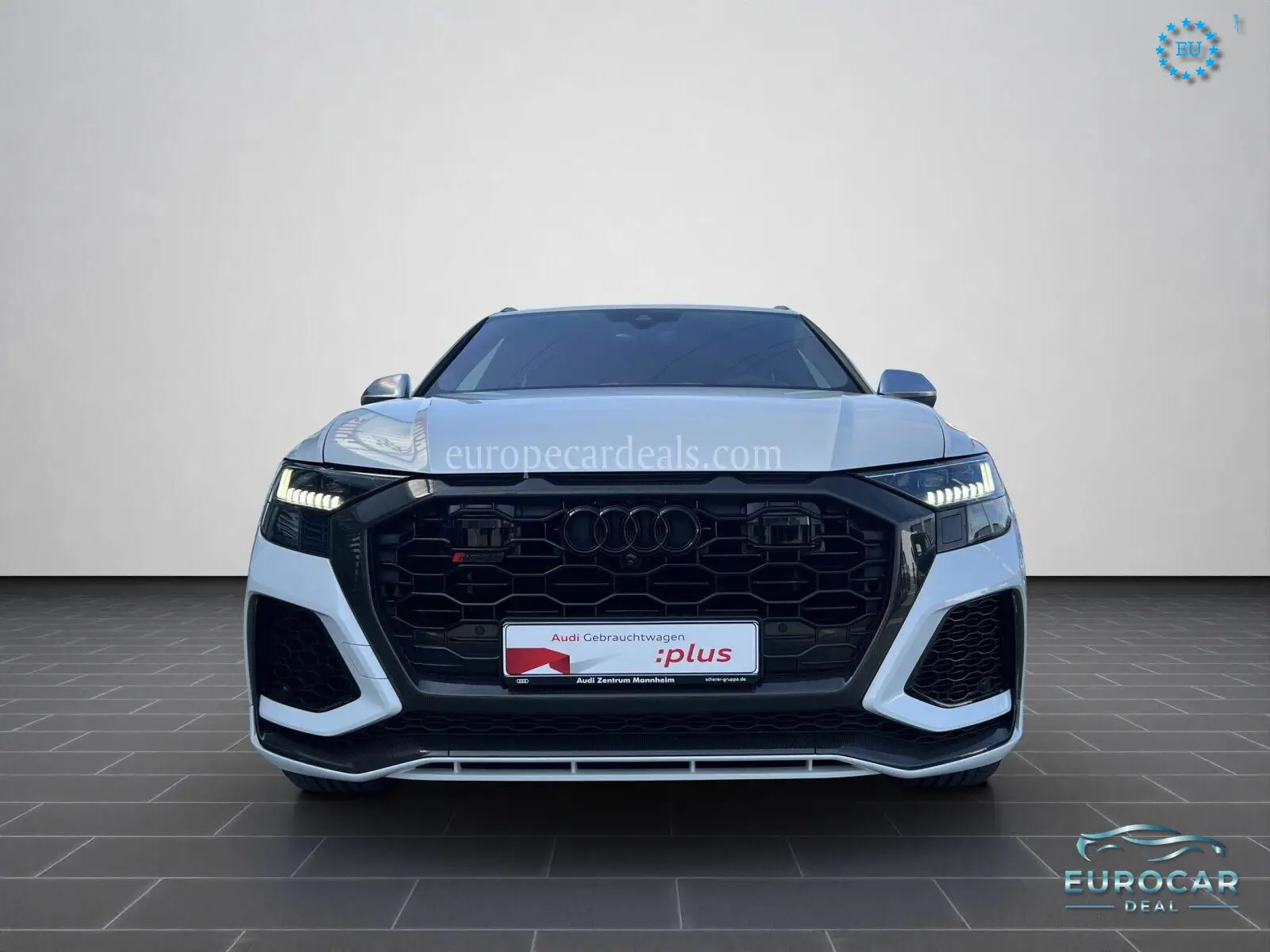 Audi RSQ8