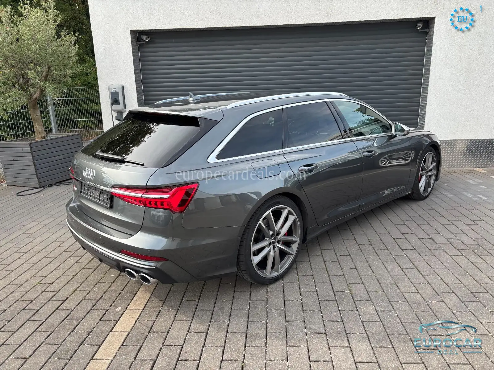 Audi S6