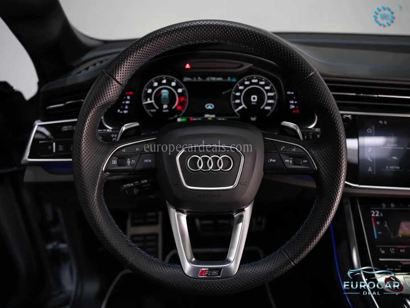 Audi RSQ8