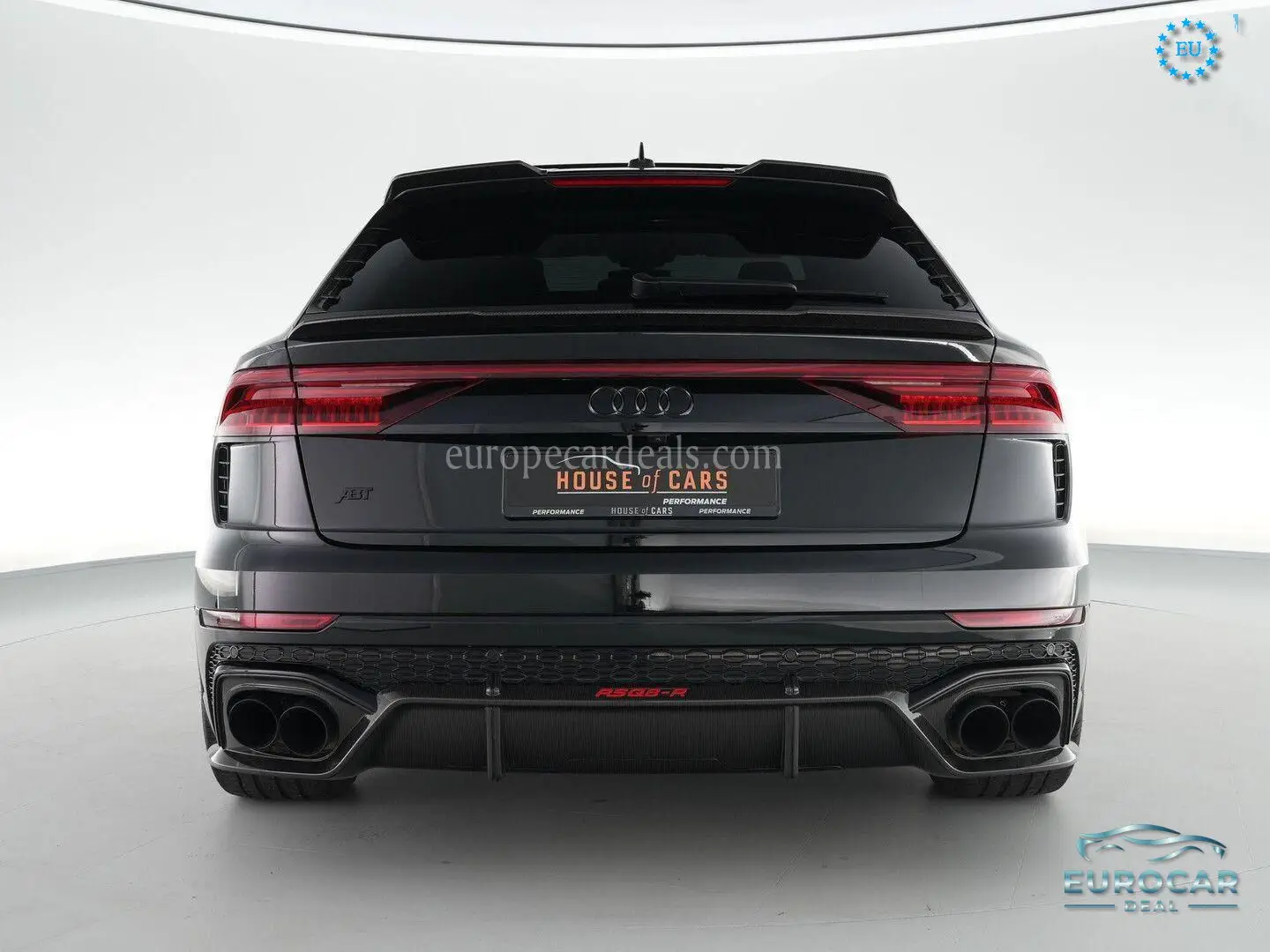 Audi RSQ8