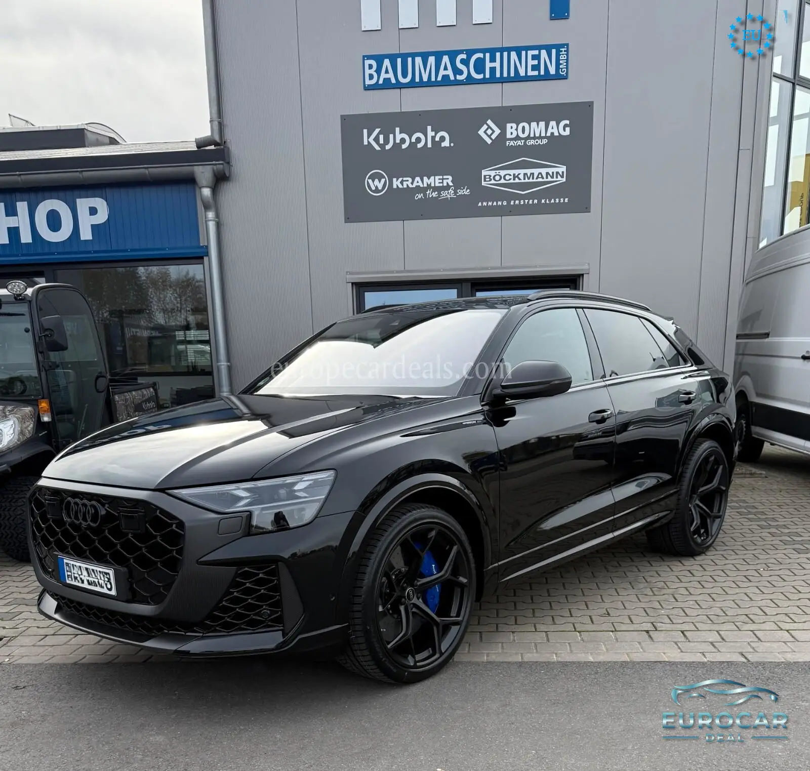 Audi RSQ8