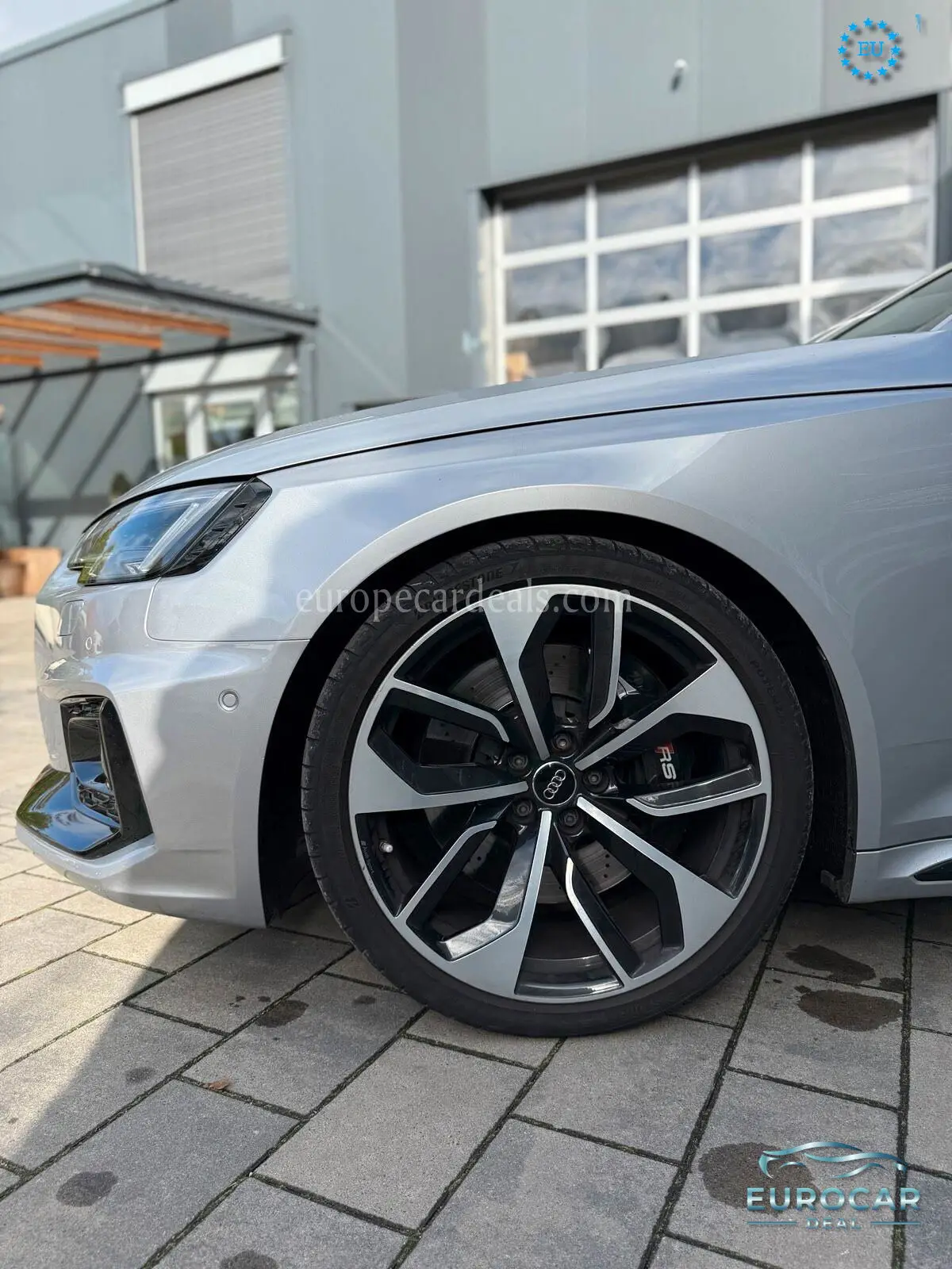 Audi RS4