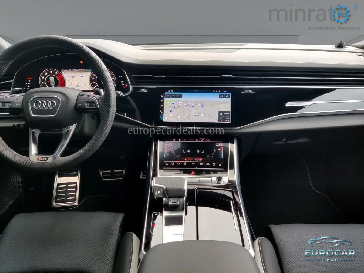 Audi RSQ8