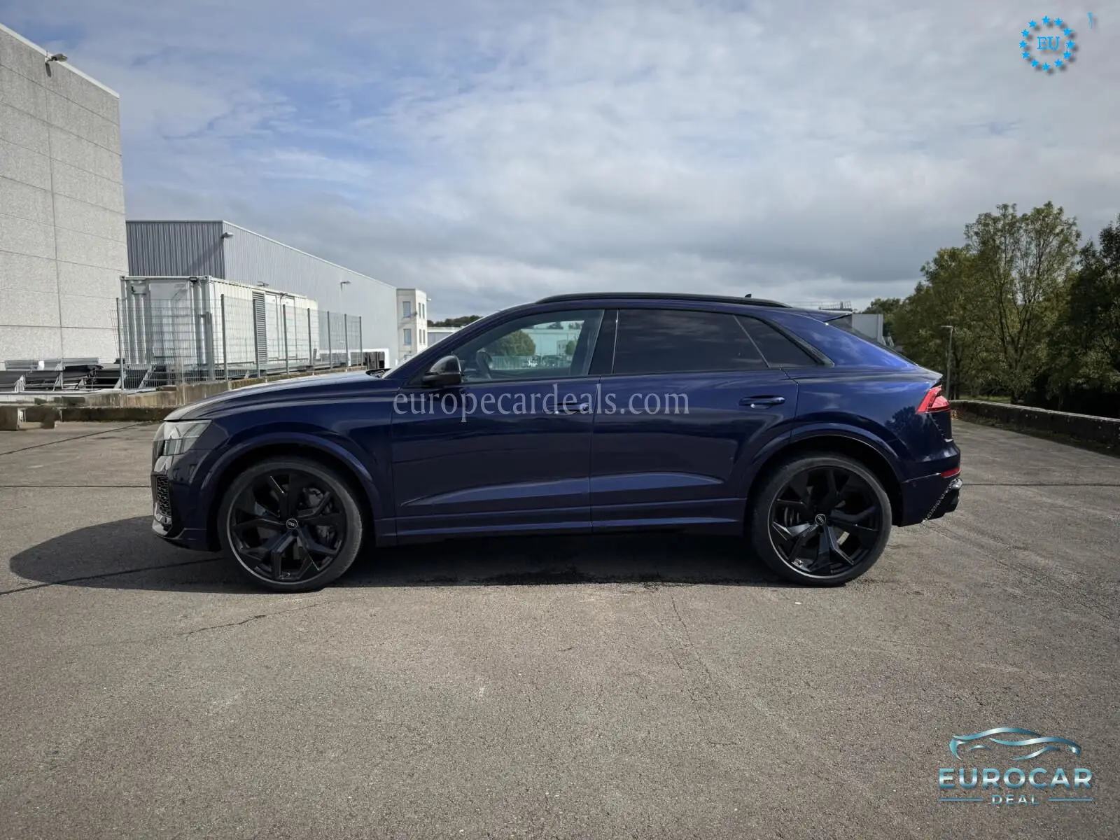 Audi RSQ8