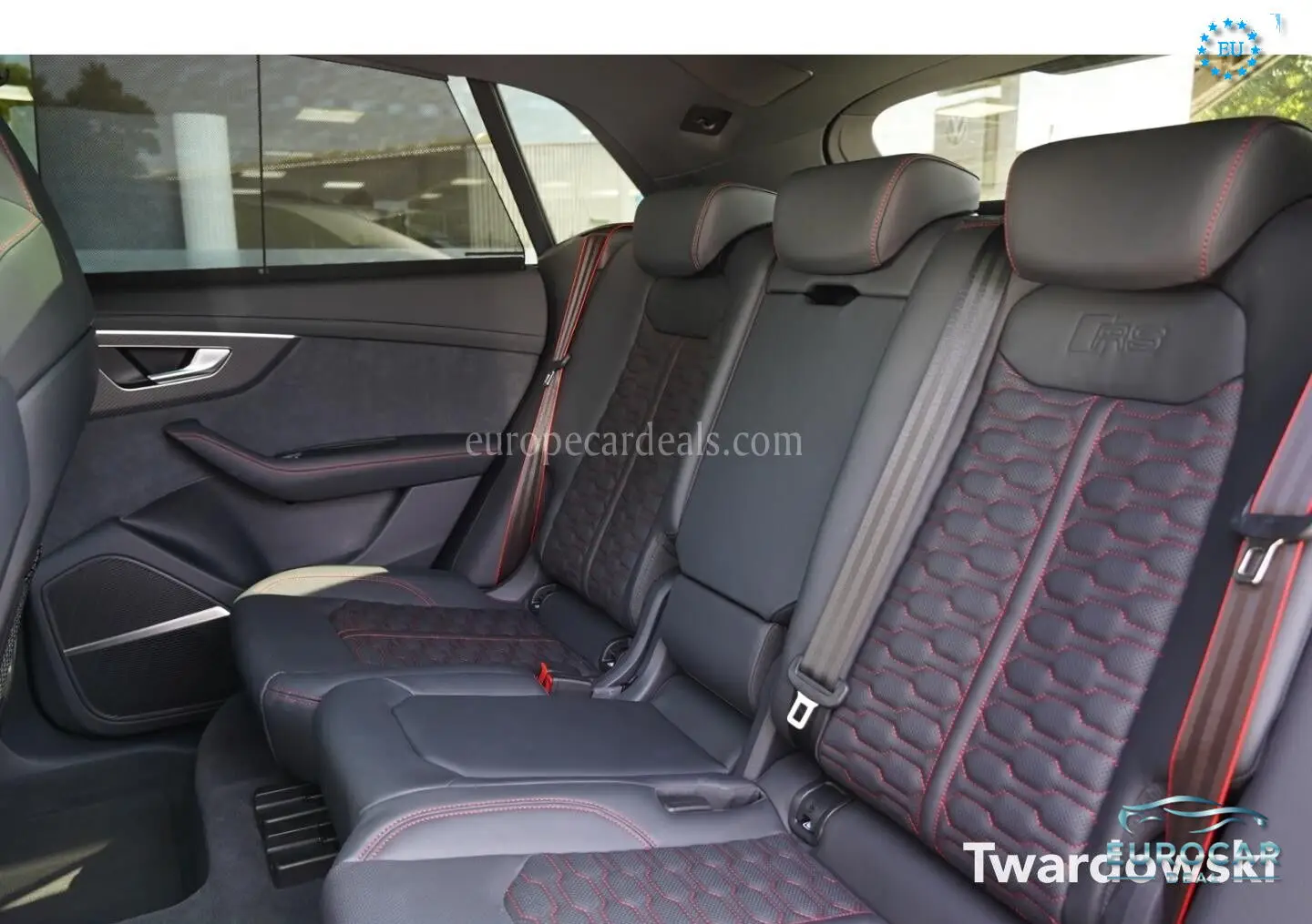 Audi RSQ8
