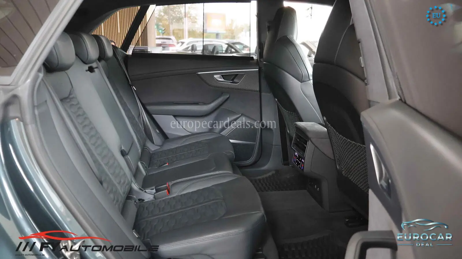 Audi RSQ8