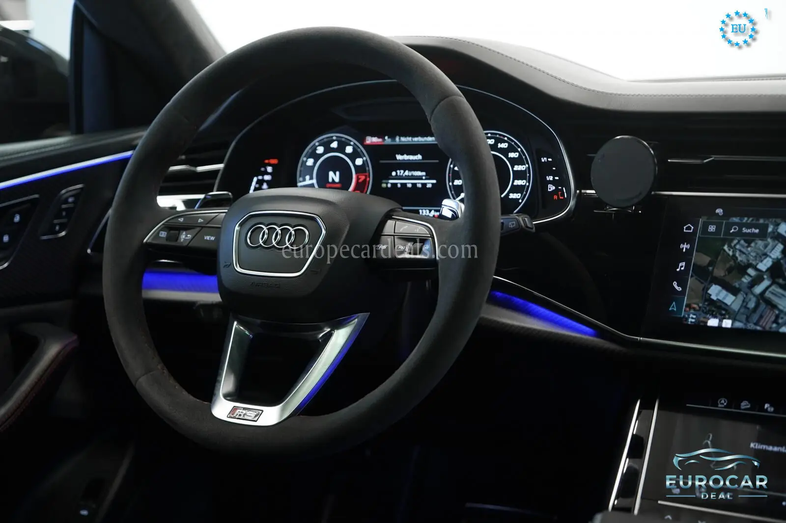 Audi RSQ8