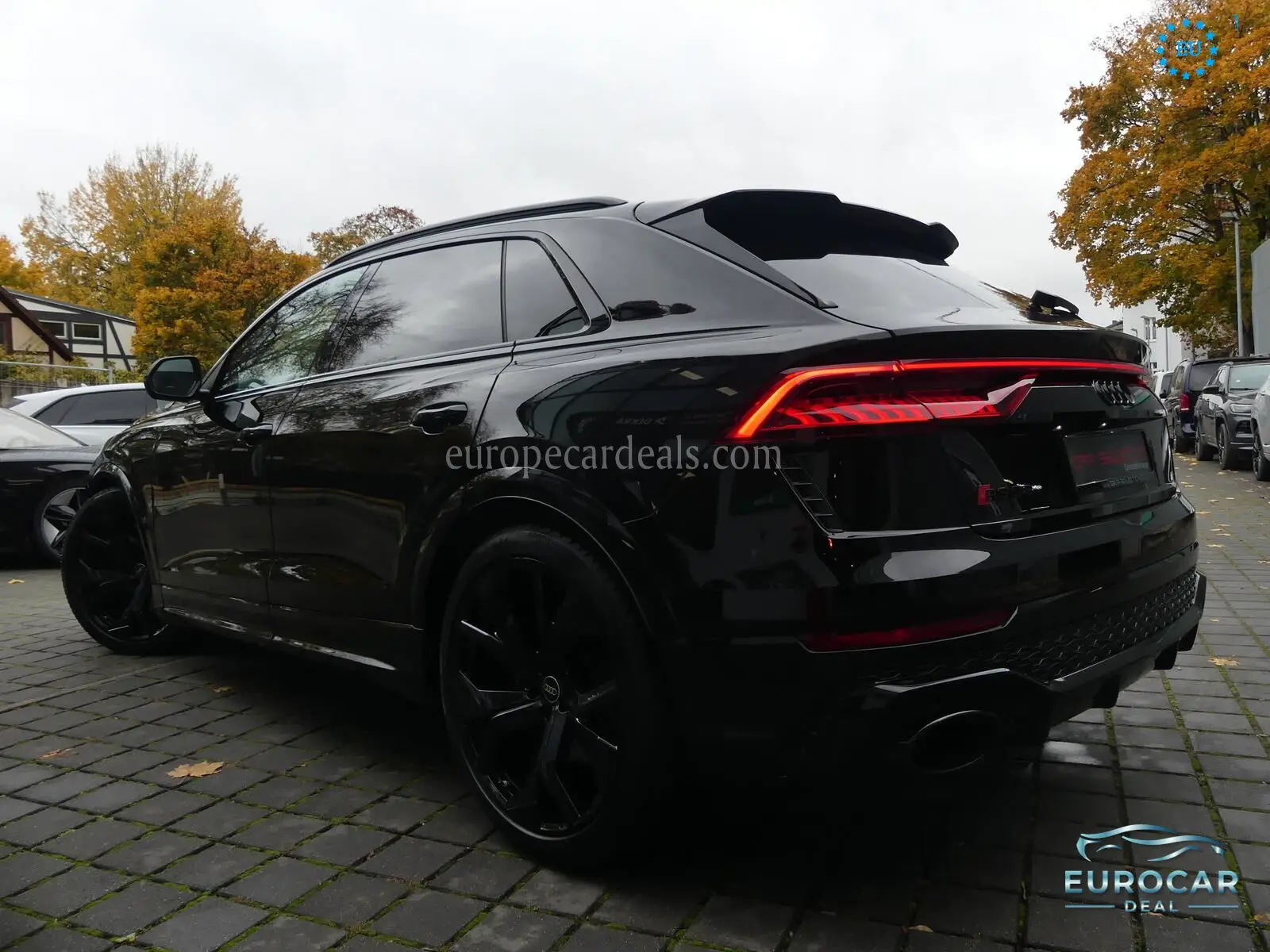 Audi RSQ8